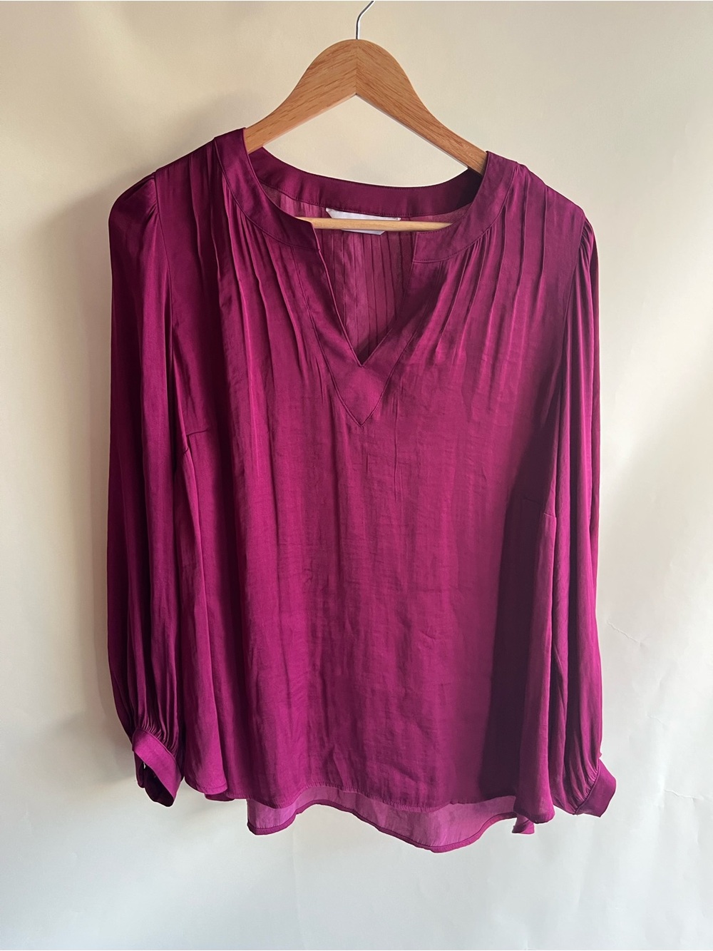 Nine West Satin Blouse Wine Pink Sz 0X Women’s Long Sleeve Pintucked Long Sleeve